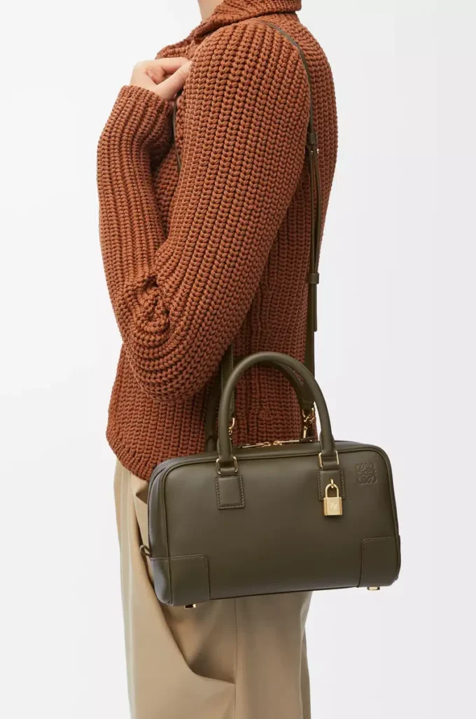 Amazona 23 bag in nappa calfskin Dark Khaki