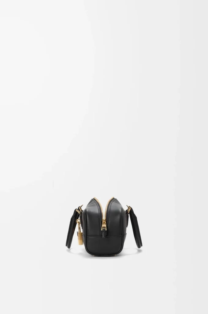 Amazona 23 cropped bag in nappa calfskin Black/Burgundy