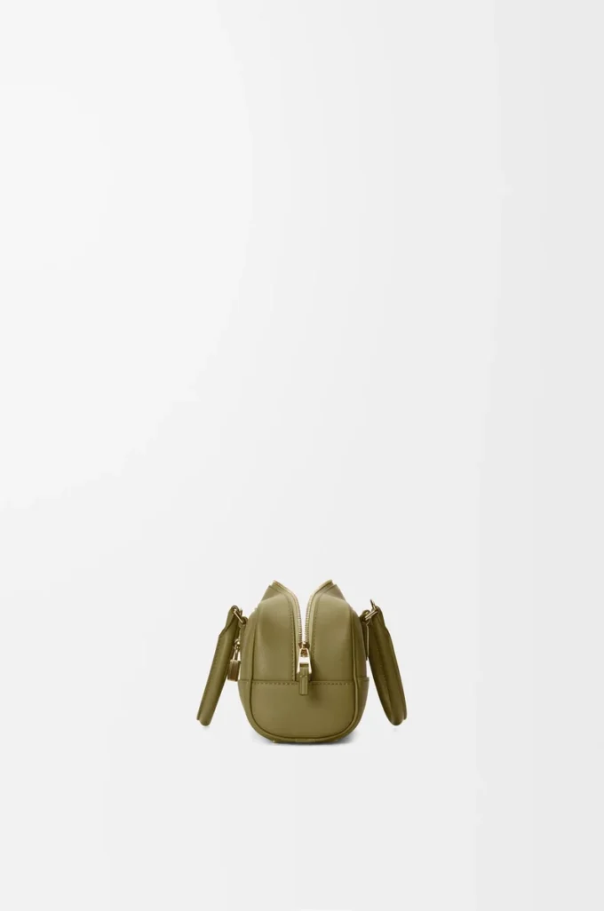 Amazona 23 cropped bag in nappa calfskin Olive