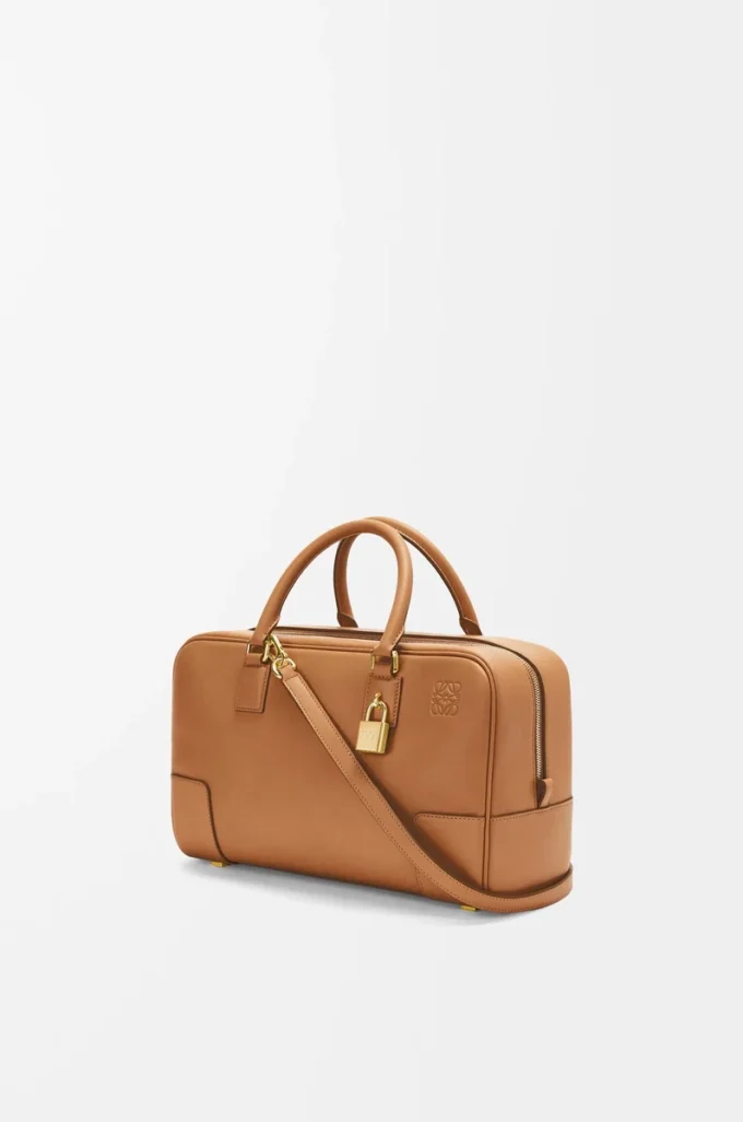 Amazona 28 bag in nappa calfskin Warm Desert Amazona 28 bag in nappa calfskin Warm Desert