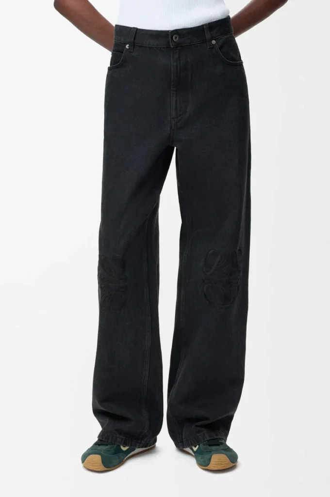 Anagram baggy jeans in denim Black