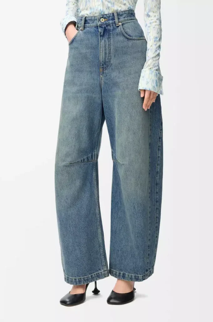 Anagram barrel jeans in denim Washed Denim