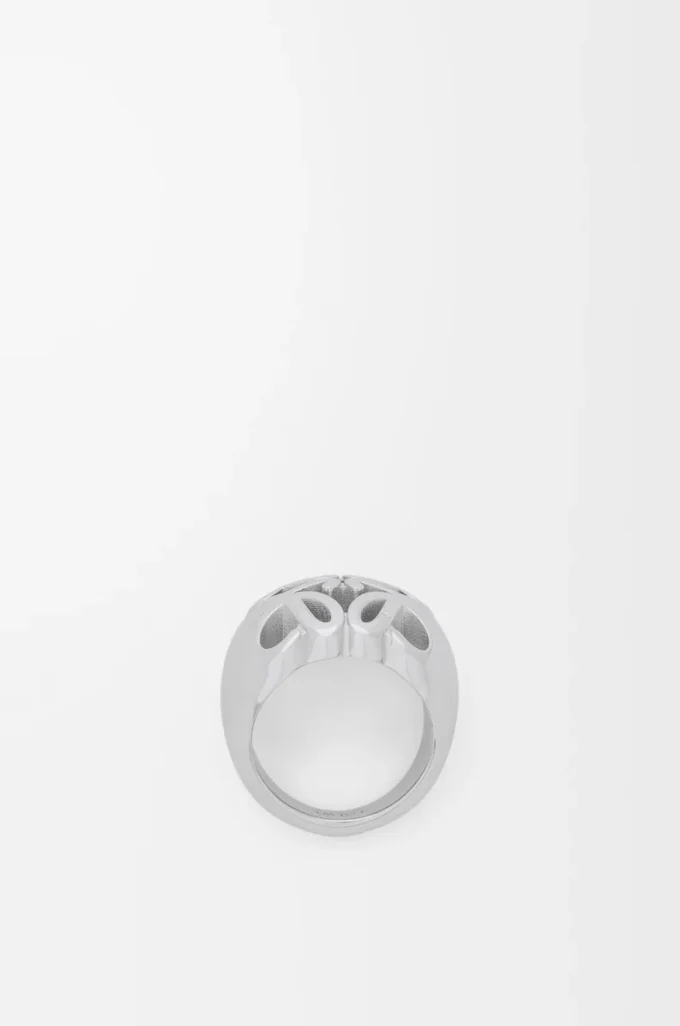 Anagram Bombé signet ring in sterling silver Silver