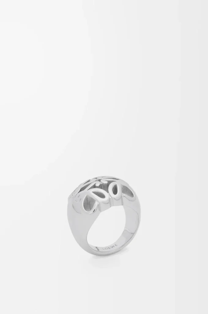 Anagram Bombé signet ring in sterling silver Silver