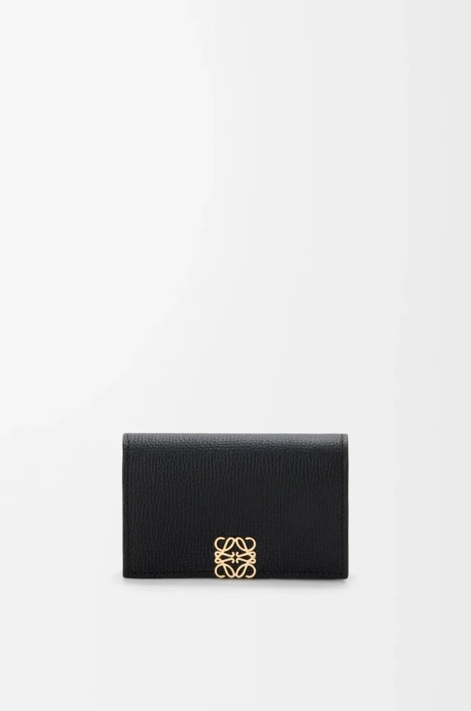 Anagram business cardholder in pebble grained calfskin Black/Gold