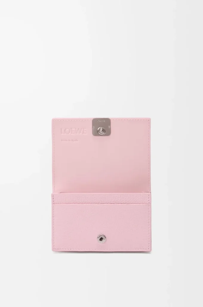 Anagram business cardholder in pebble grained calfskin Blossom