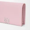 Anagram business cardholder in pebble grained calfskin Blossom