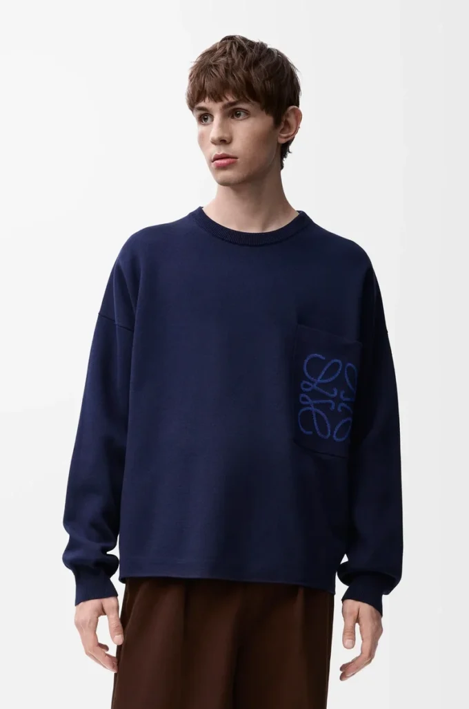 Anagram pocket sweater in cotton blend Navy Blue