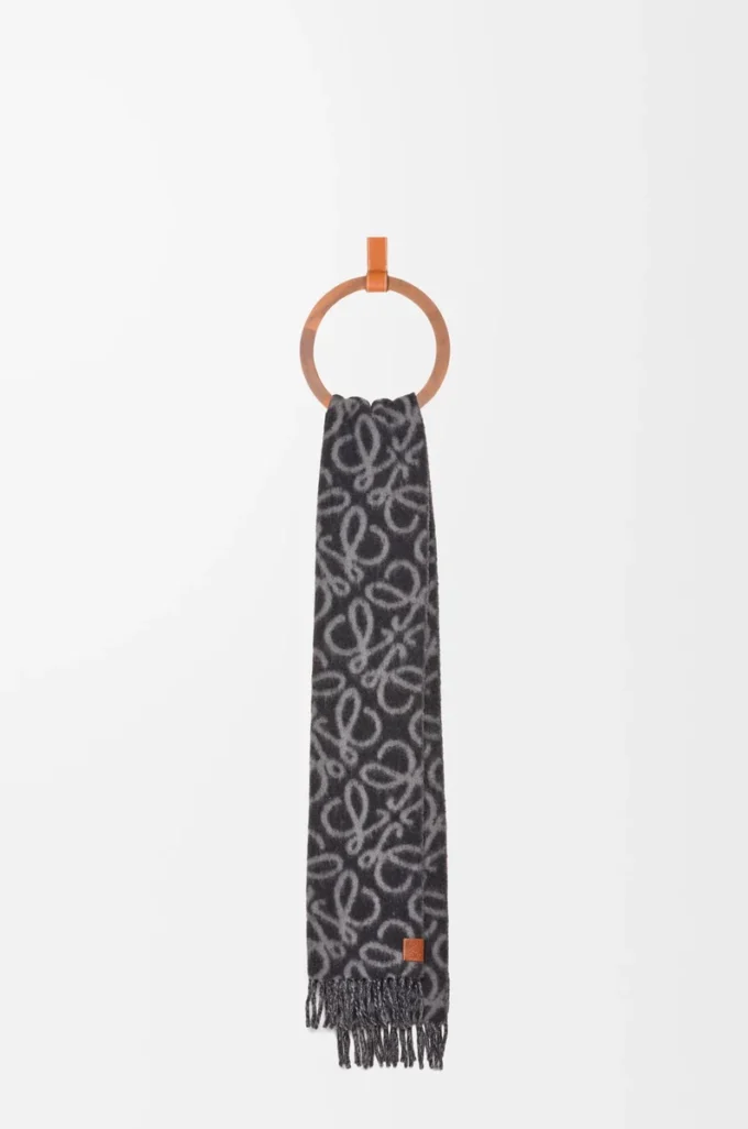Anagram scarf in alpaca and wool blend Black/Grey