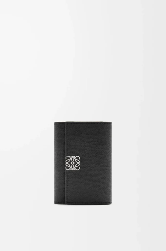 Anagram small vertical wallet in pebble grained calfskin Black