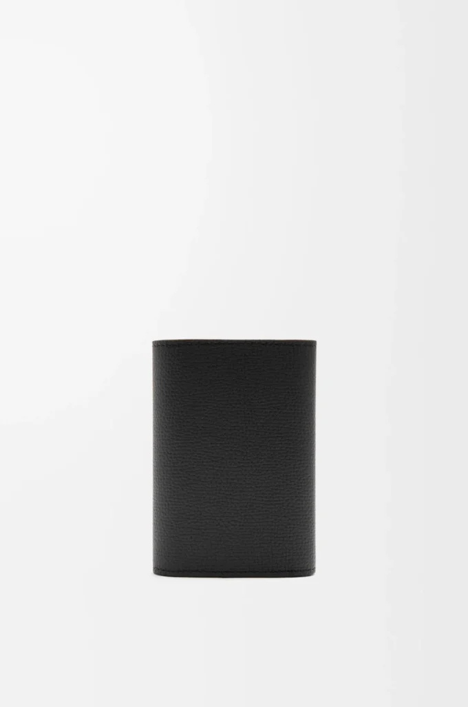 Anagram small vertical wallet in pebble grained calfskin Black
