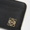 Anagram square coin cardholder in pebble grained calfskin Black/Gold Anagram square coin cardholder in pebble grained calfskin Black/Gold