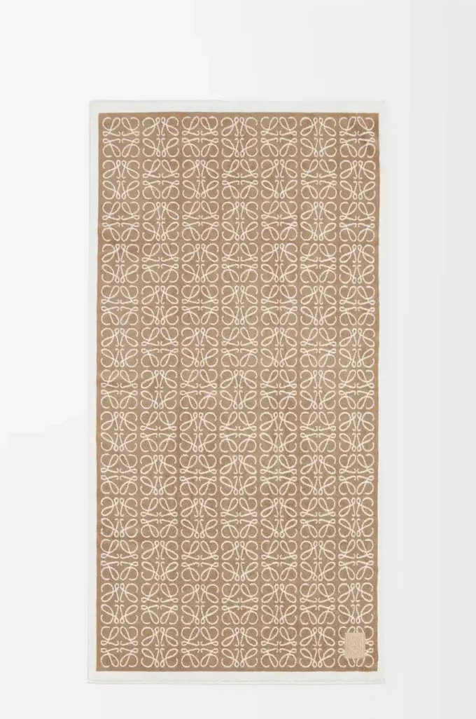 Anagram towel in cotton Beige
