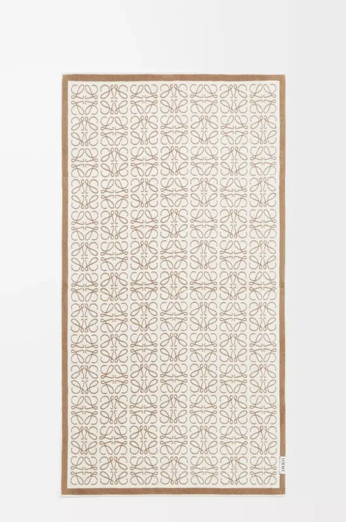 Anagram towel in cotton Beige