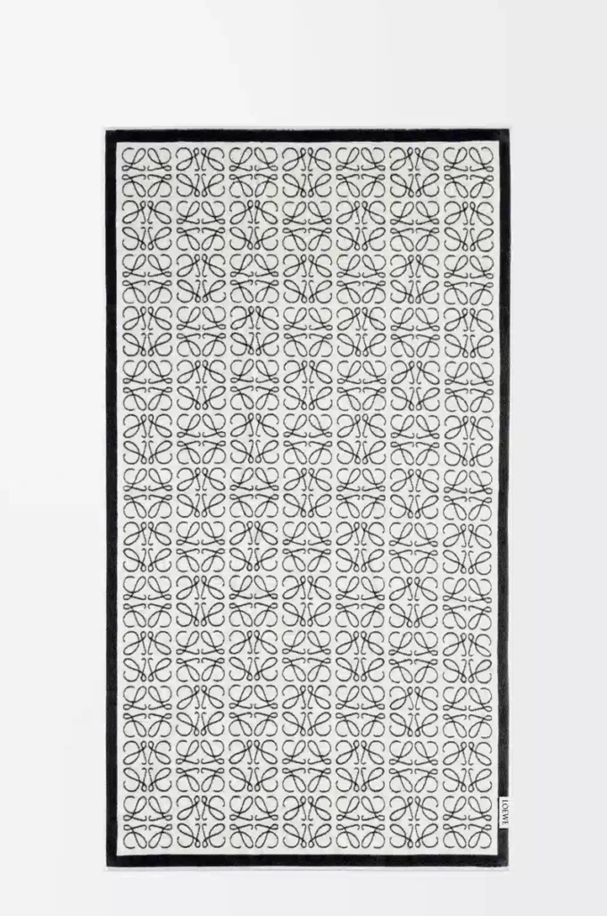 Anagram towel in cotton Navy Blue