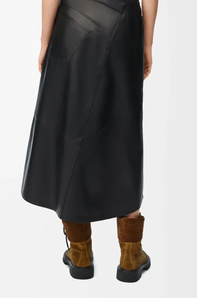 Asymmetric skirt in satin nappa lambskin Black