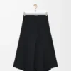 Asymmetric skirt in wool Black