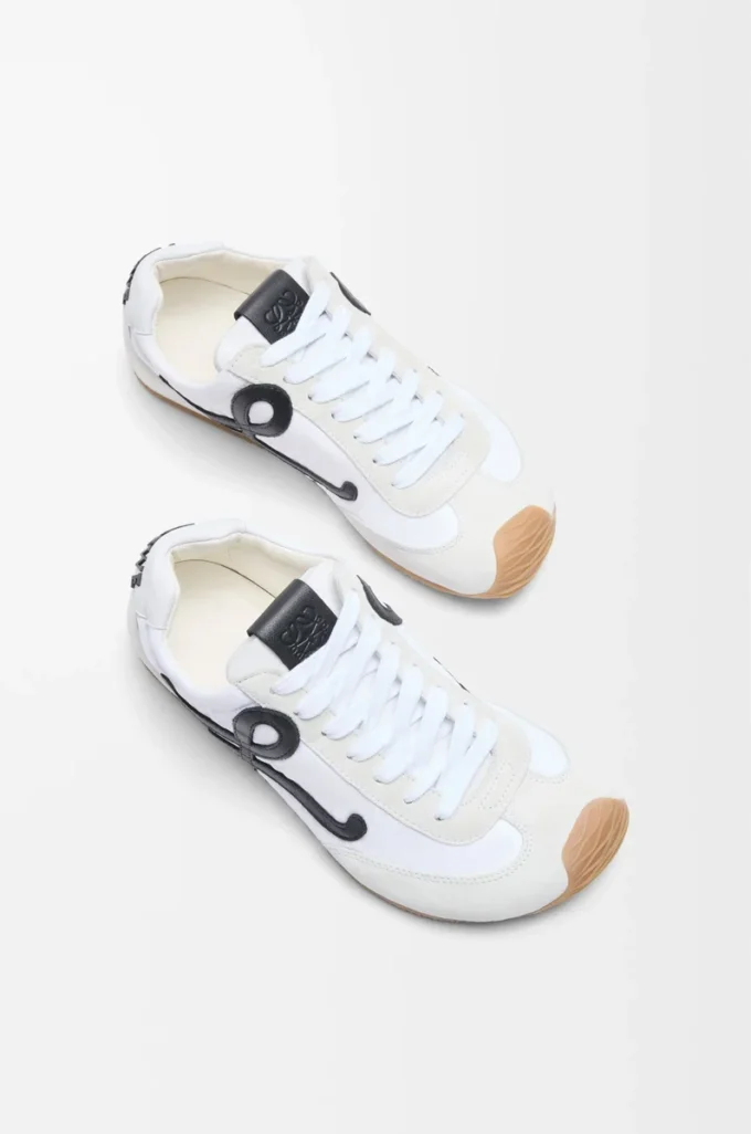 Ballet Runner 2.0 in nylon and calfskin White/Black
