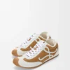 Ballet Runner 2.0 in suede and shearling Tan/White
