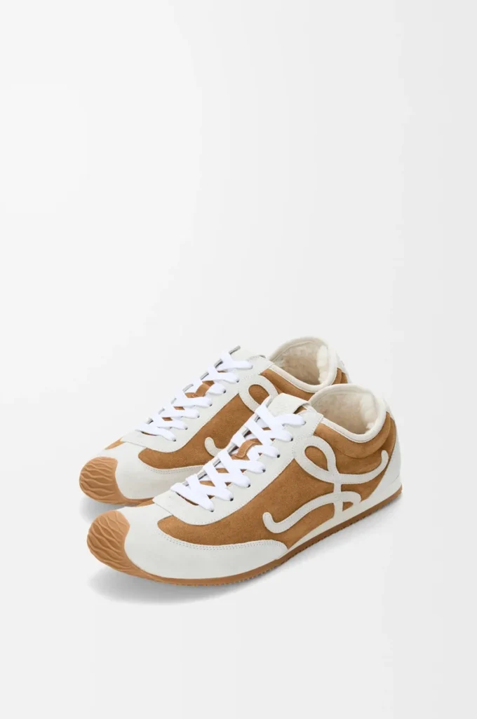 Ballet Runner 2.0 in suede and shearling Tan/White