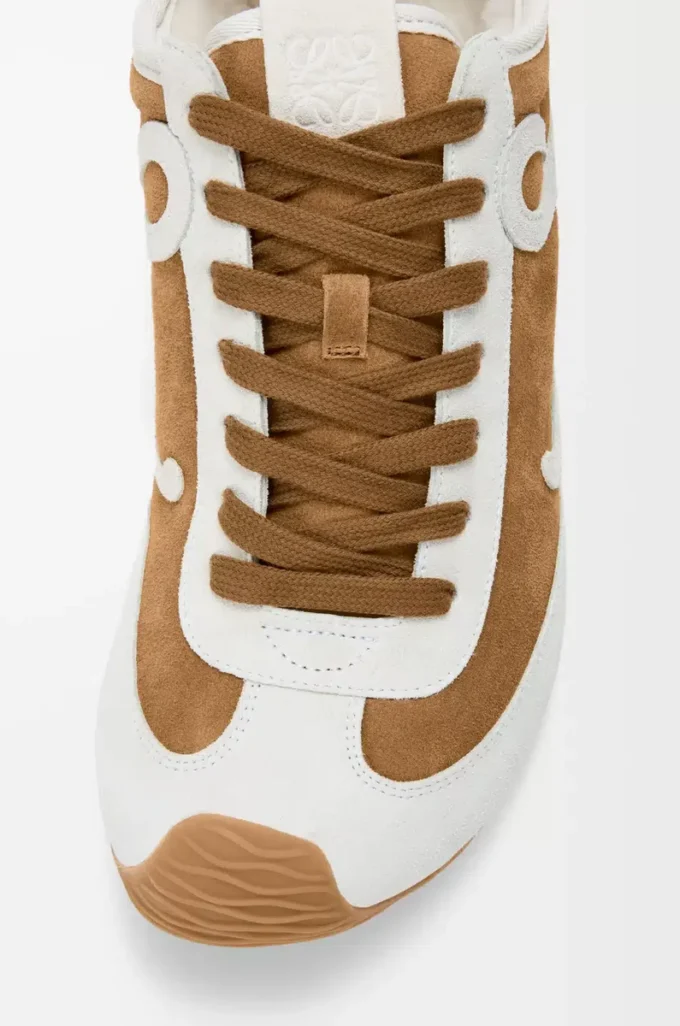 Ballet Runner 2.0 in suede and shearling Tan/White
