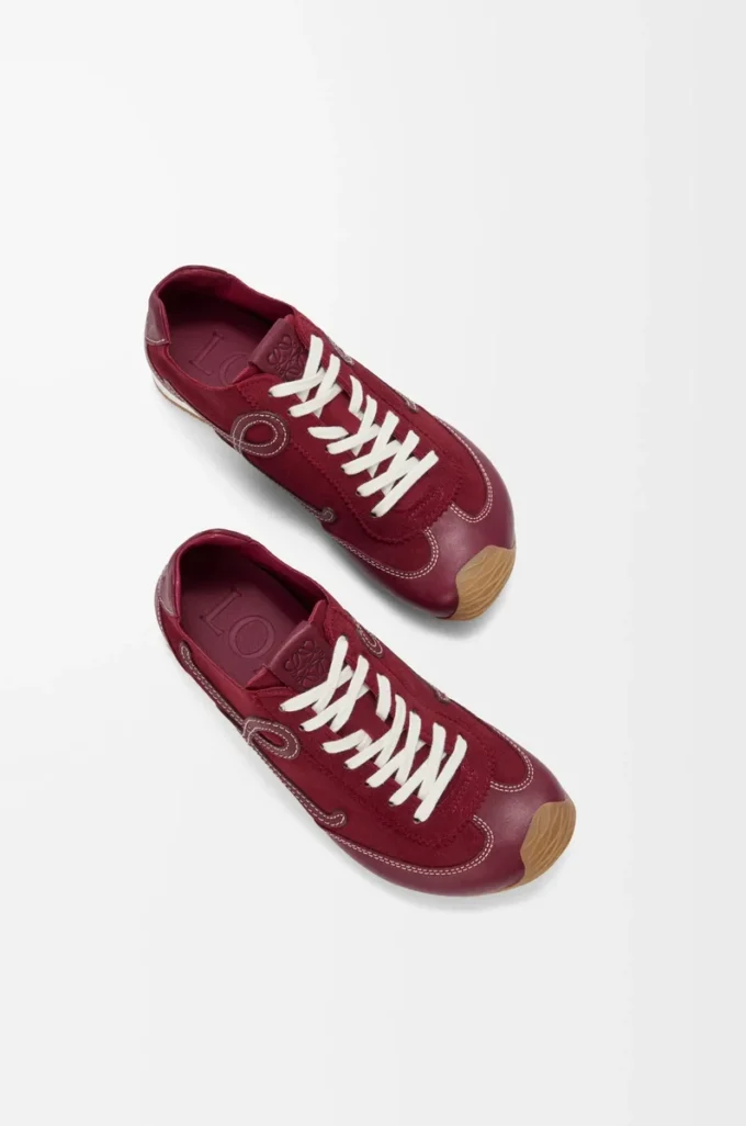Ballet Runner 2.0 unlined in deerskin and vegetable-tanned calfskin Burgundy Ballet Runner 2.0 unlined in deerskin and vegetable-tanned calfskin Burgundy