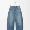 Barrel jeans in denim Washed Denim Barrel jeans in denim Washed Denim