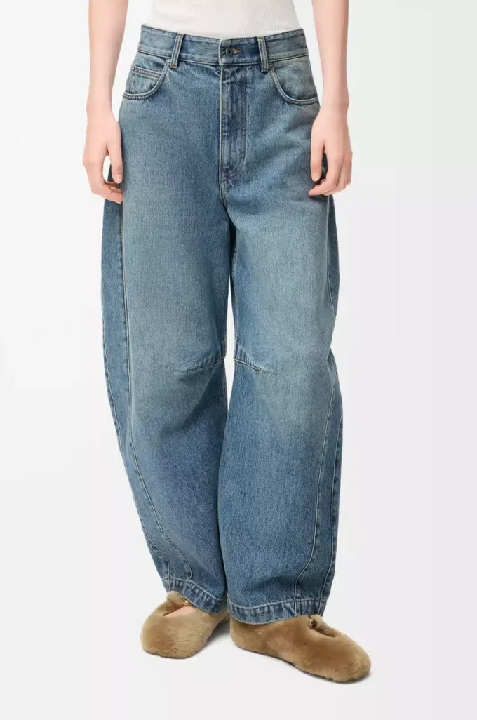 Barrel jeans in denim Washed Denim Barrel jeans in denim Washed Denim