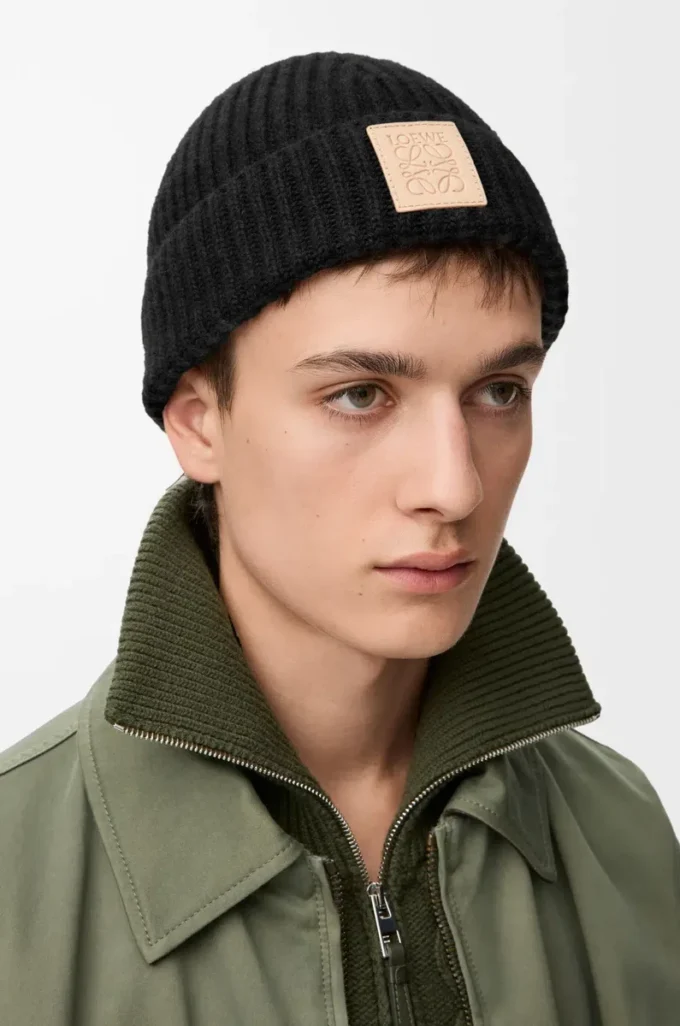 Beanie in cashmere Black
