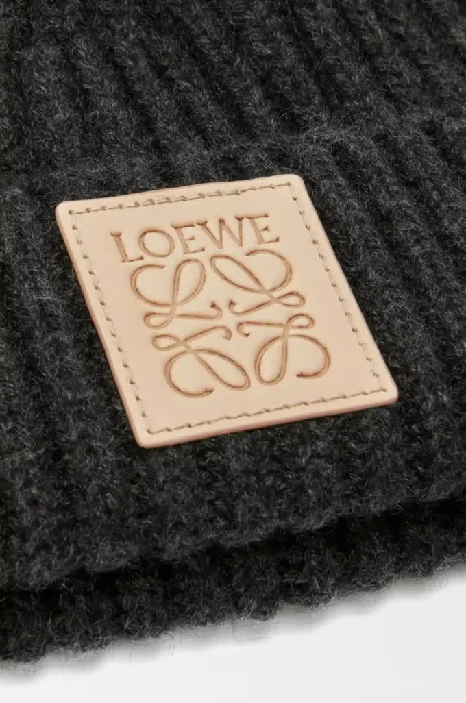 Beanie in cashmere Black