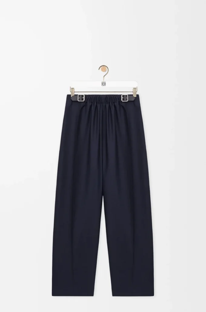 Belted trousers in wool and silk Navy Blue Belted trousers in wool and silk Navy Blue