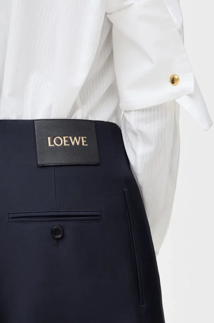 Belted trousers in wool and silk Navy Blue Belted trousers in wool and silk Navy Blue