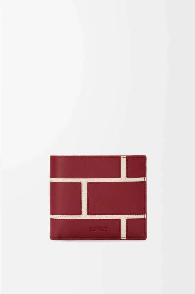 Bifold wallet in classic calfskin Burnt Red