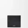 Bifold wallet in textured classic calfskin Black