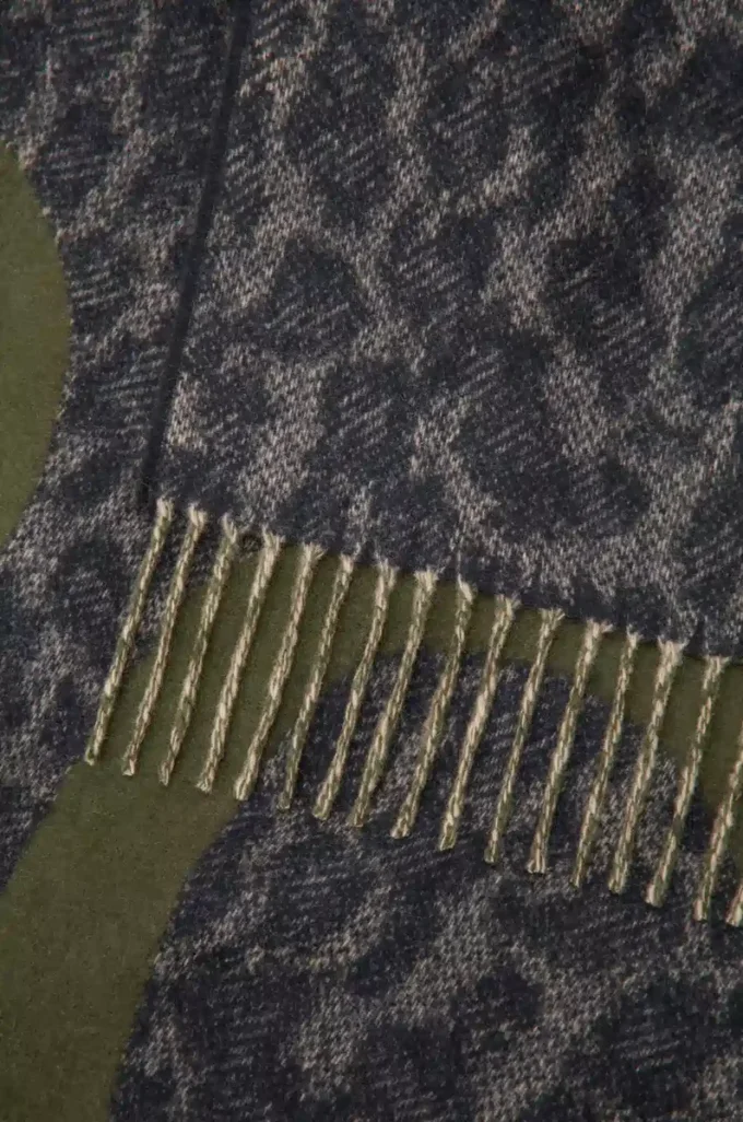 Blanket in wool and cashmere Khaki Green/Black