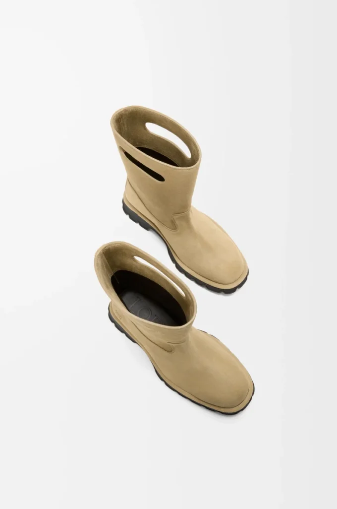 Bobby boot in waxed split calfskin Sahara Bobby boot in waxed split calfskin Sahara