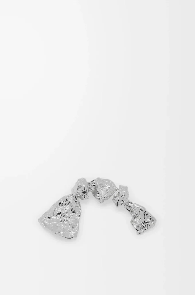 BoWED Tie brooch in sterling silver Silver BoWED Tie brooch in sterling silver Silver
