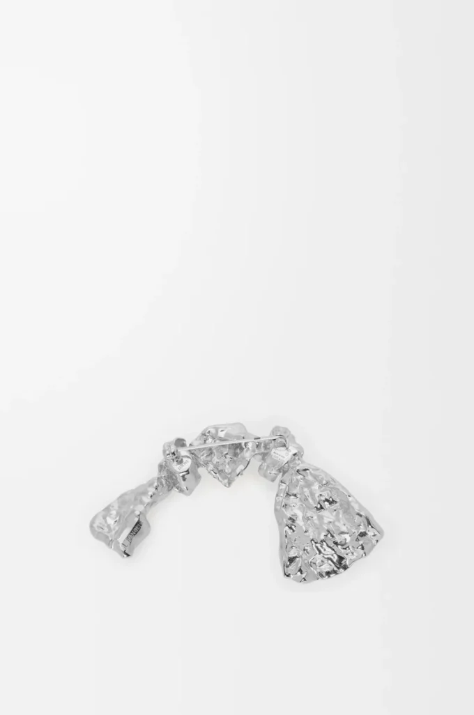 BoWED Tie brooch in sterling silver Silver BoWED Tie brooch in sterling silver Silver