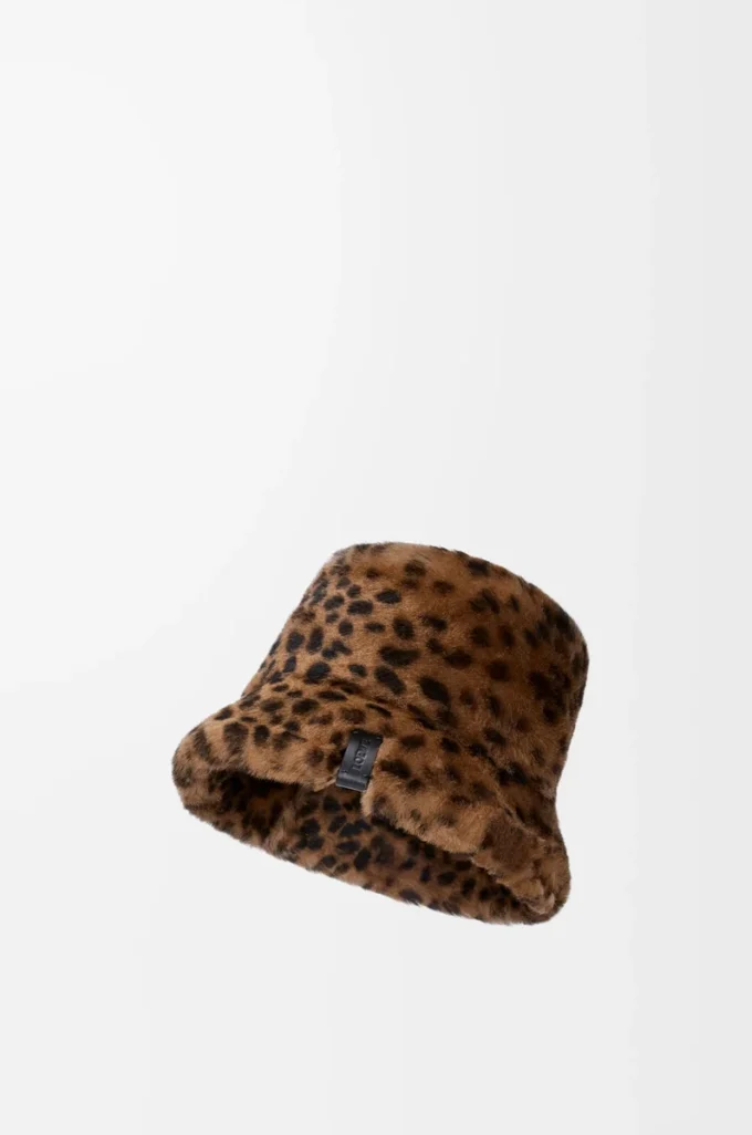 Bucket hat in printed shearling Beige/Brown