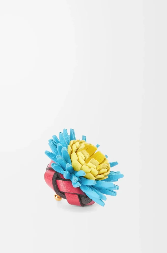 Cactus stud flower in classic calfskin Pink/Blue Cactus stud flower in classic calfskin Pink/Blue
