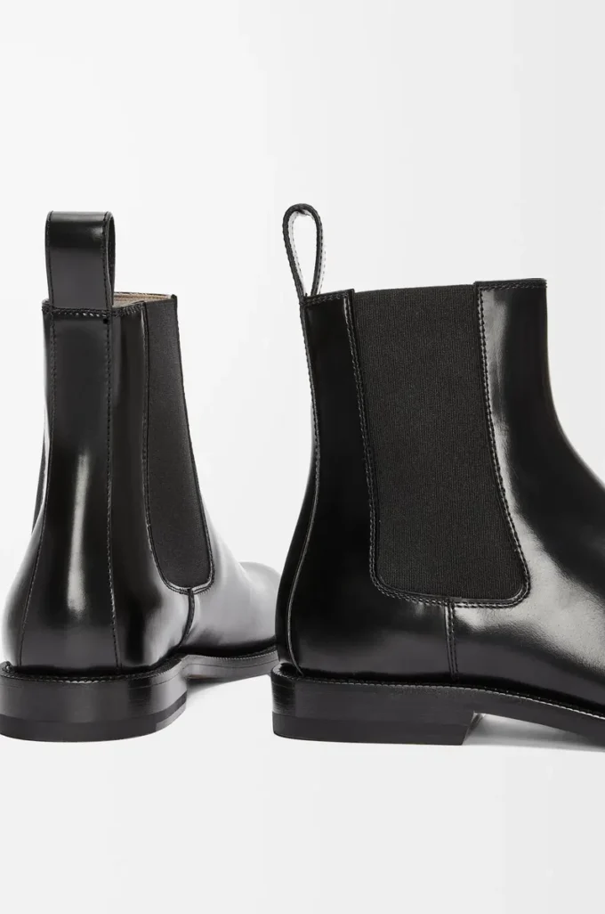 Campo chelsea boot in brushed calfskin Black