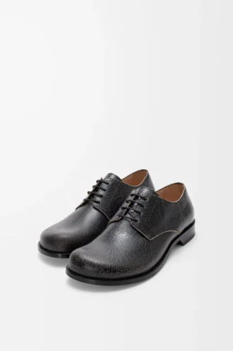 Campo derby in cracked calfskin Black/Cream
