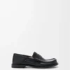 Campo flap back loafer in waxy calfskin Black