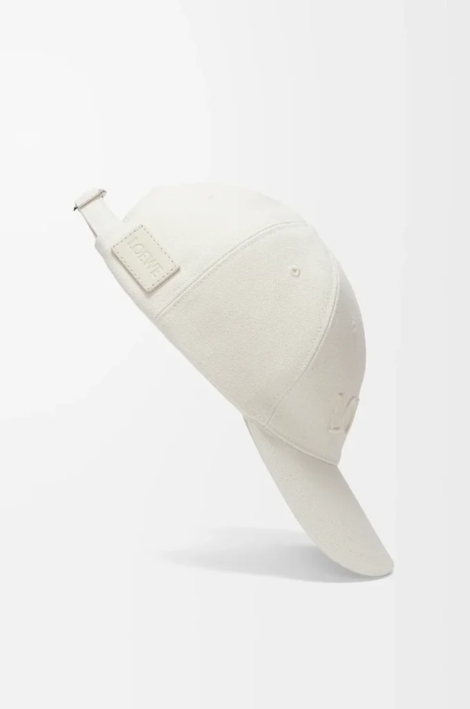 Cap in canvas Soft White Cap in canvas Soft White