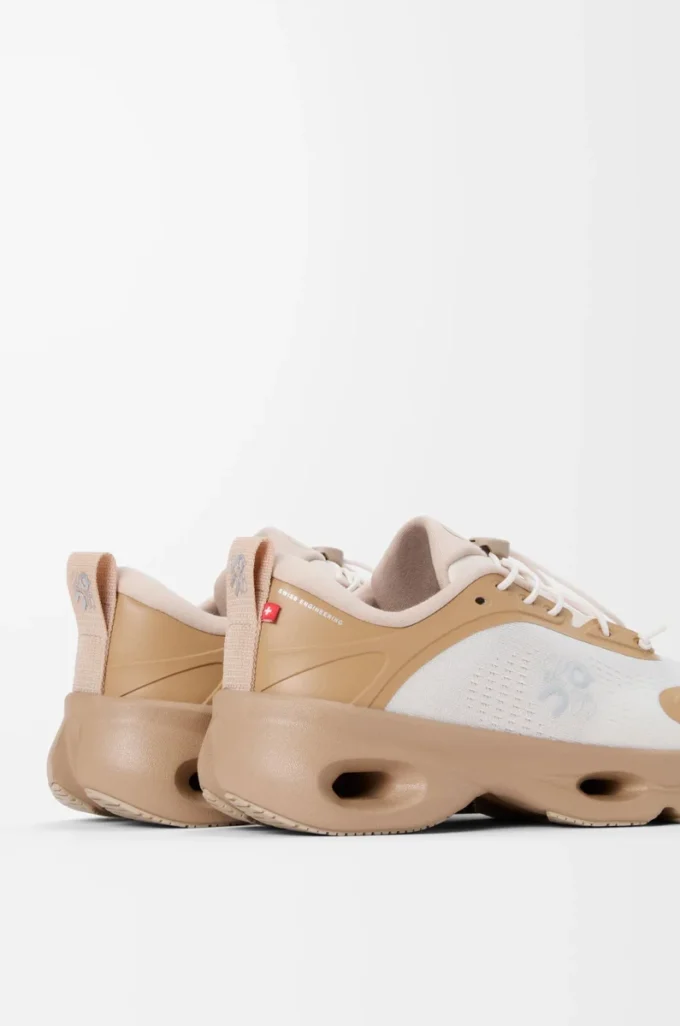 Cloudsolo sneaker Dark Sand/Cream