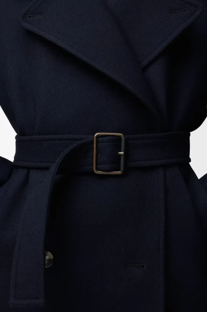 Coat in wool blend Navy Blue Coat in wool blend Navy Blue