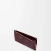 Coin cardholder in smooth and grained calfskin Dark Burgundy Coin cardholder in smooth and grained calfskin Dark Burgundy