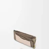 Coin cardholder in soft grained calfskin Taupe/Talc Coin cardholder in soft grained calfskin Taupe/Talc