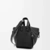 Compact Hammock bag in classic calfskin Black