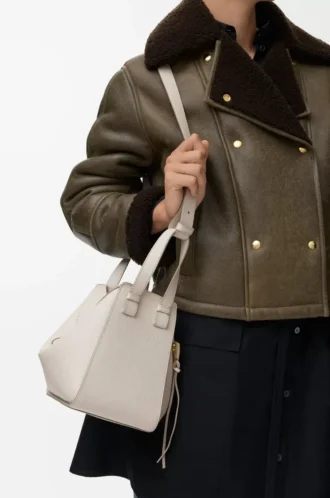Compact Hammock bag in soft grained calfskin Light Ghost